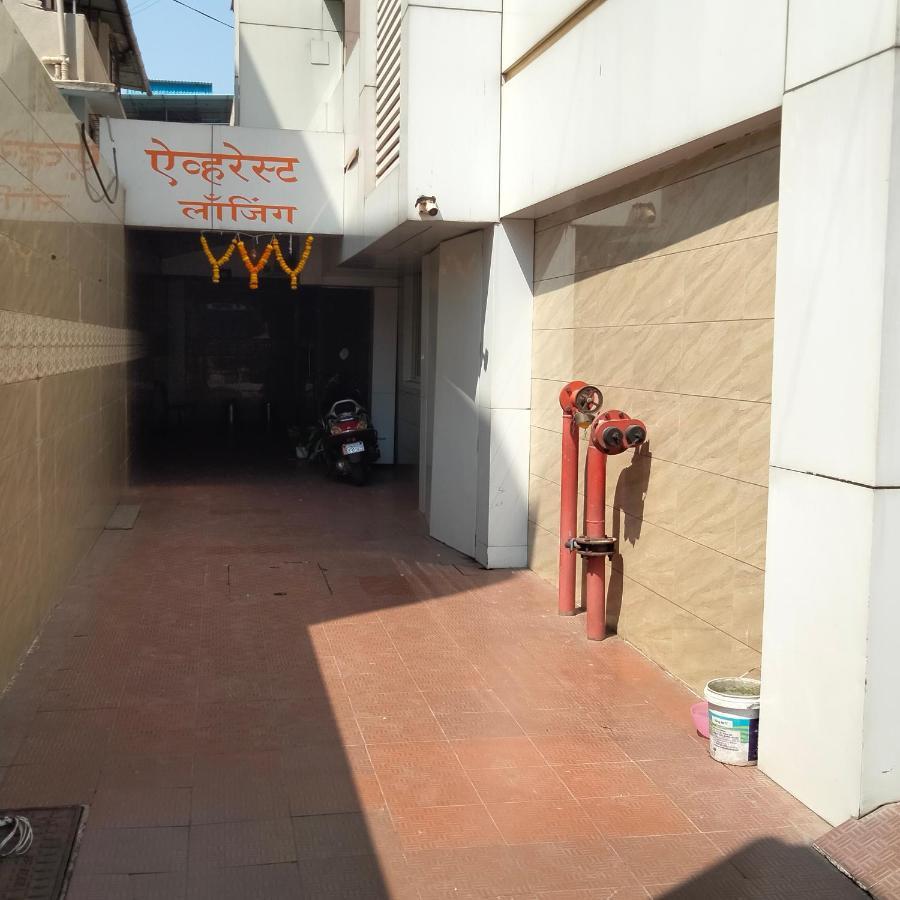 Hotel Everest Lodging נאווי מומבאי מראה חיצוני תמונה