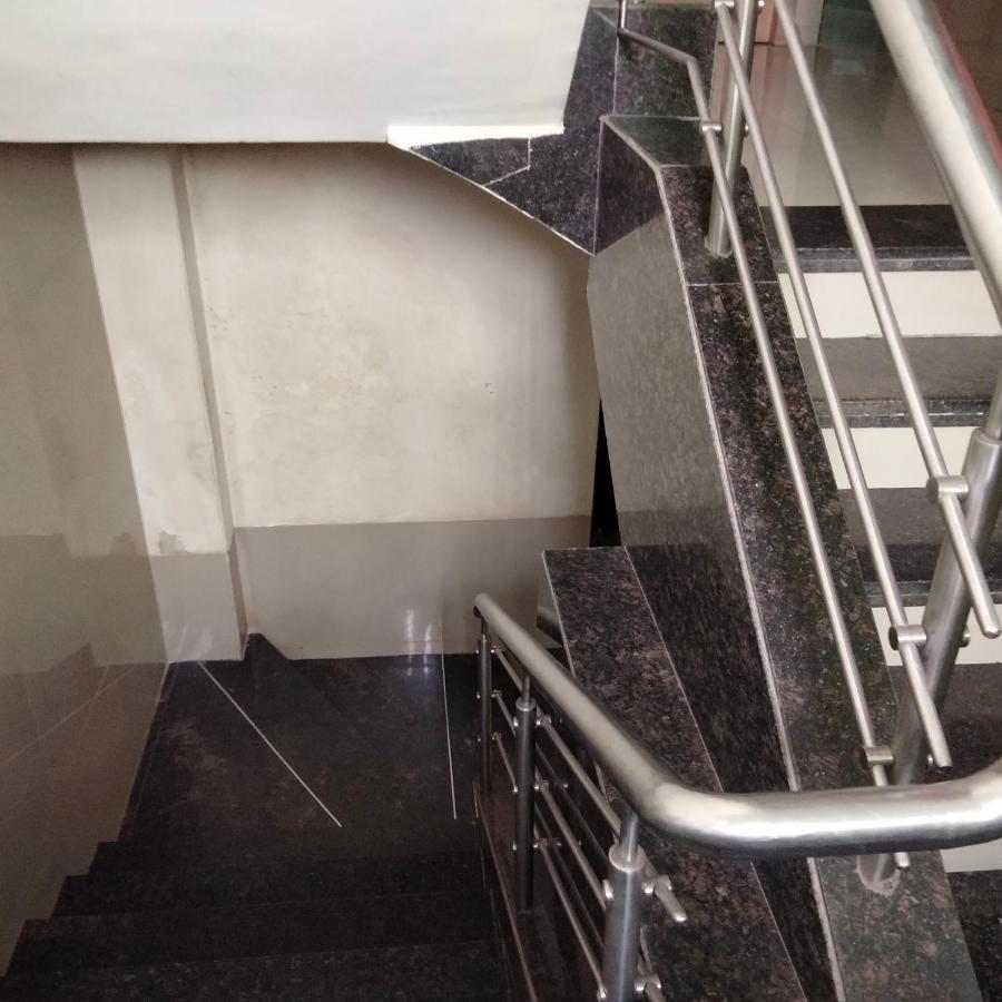 Hotel Everest Lodging נאווי מומבאי מראה חיצוני תמונה