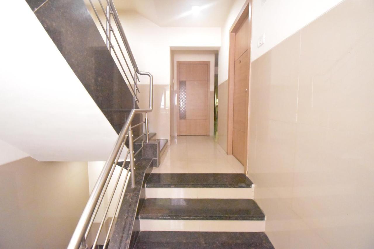 Hotel Everest Lodging נאווי מומבאי מראה חיצוני תמונה